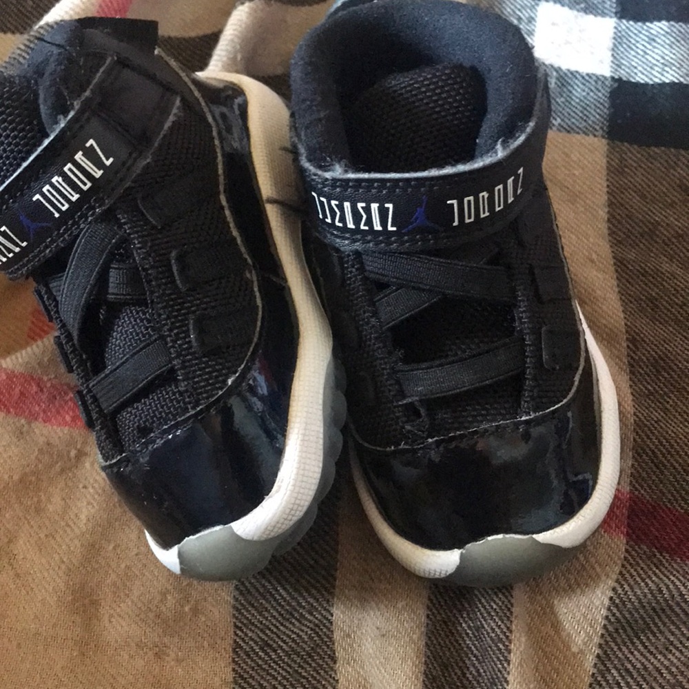 BABY JORDAN 11 4C